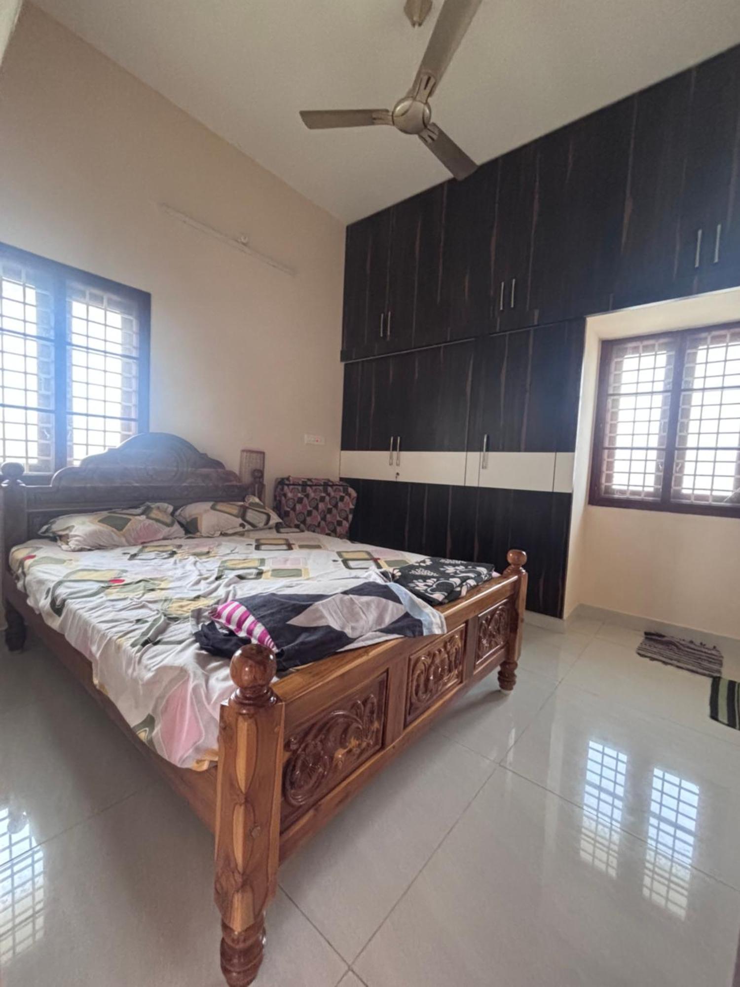 Jo'S Homestay Тіруваннамалай Екстер'єр фото